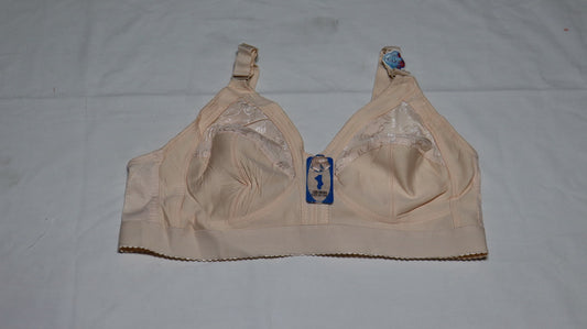Bra for women or girls/branded bra good quality and stuff/Non Padded Bras for Women